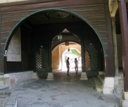 Ворота фонтанного дворика
