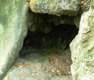 Пещера в водопаде Серебряные струи